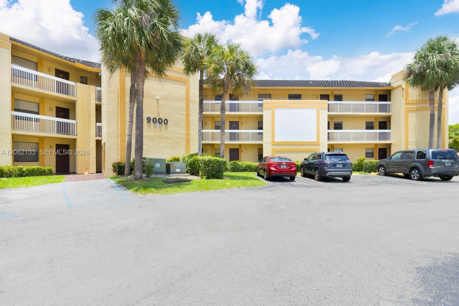 9022 NW 28th Dr # 2-212, Coral Springs, FL 33065