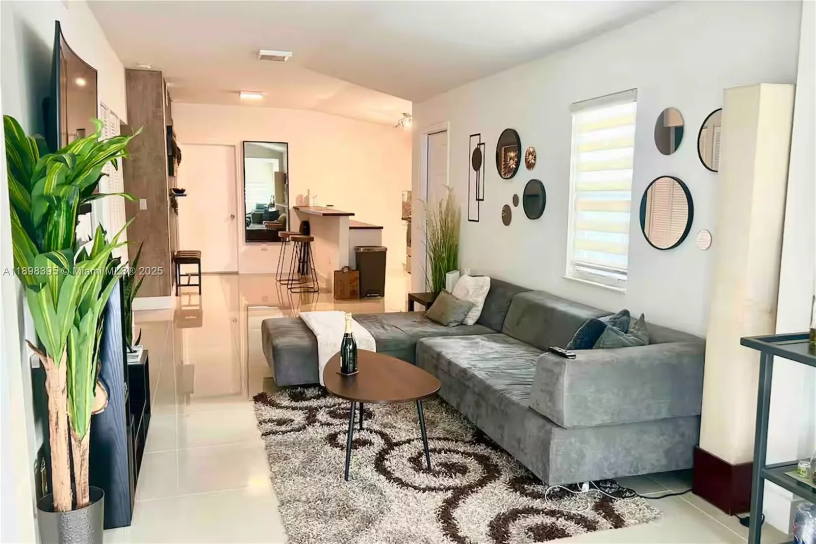3132 NW 43rd St, Miami, FL 33142 photo 3