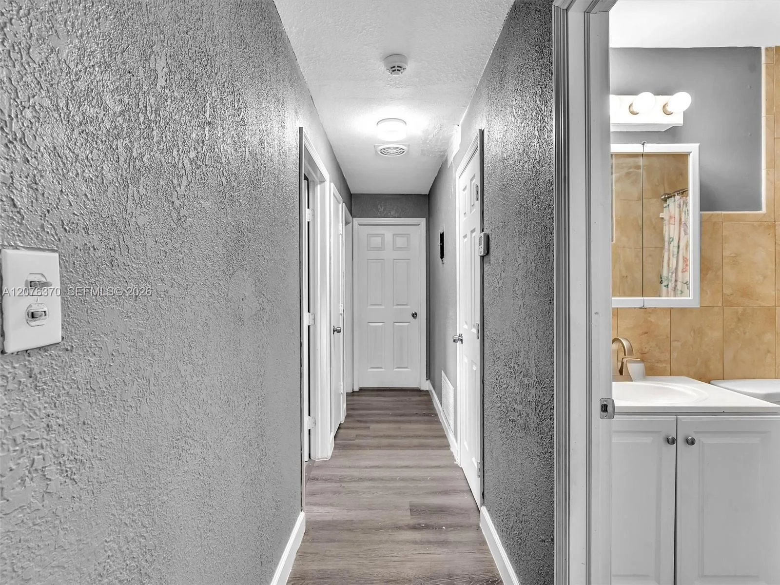 2641 NW 21st St, Fort Lauderdale, FL 33311 photo 9