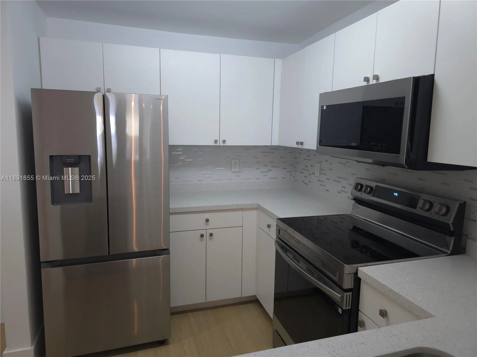 10 Aragon Ave # 819, Coral Gables, FL 33134 photo 6