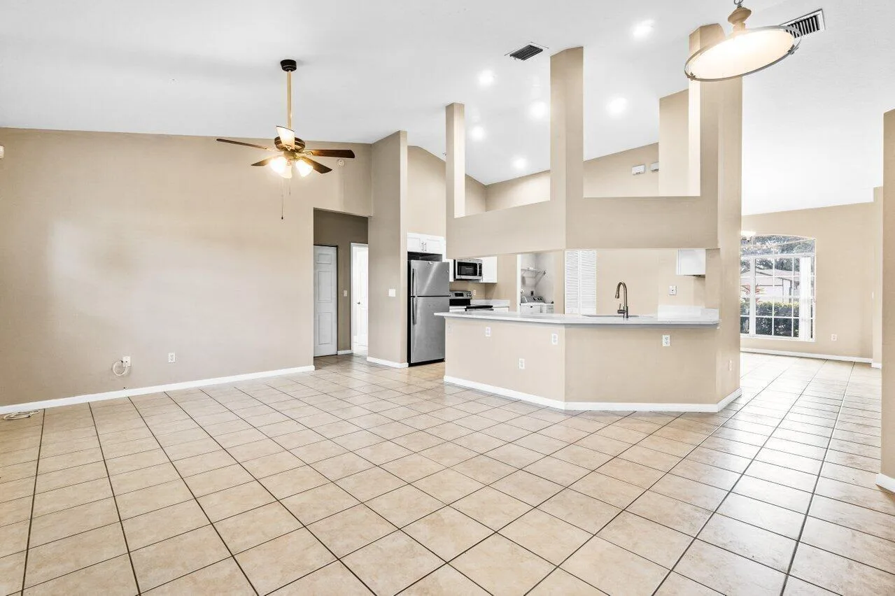 273 Ponce De Leon Street, Royal Palm Beach, FL 33411 photo 4