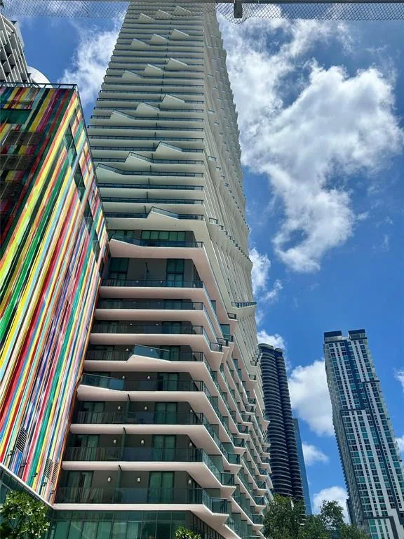 1300 S Miami Avenue # 1907, Miami, FL 33130