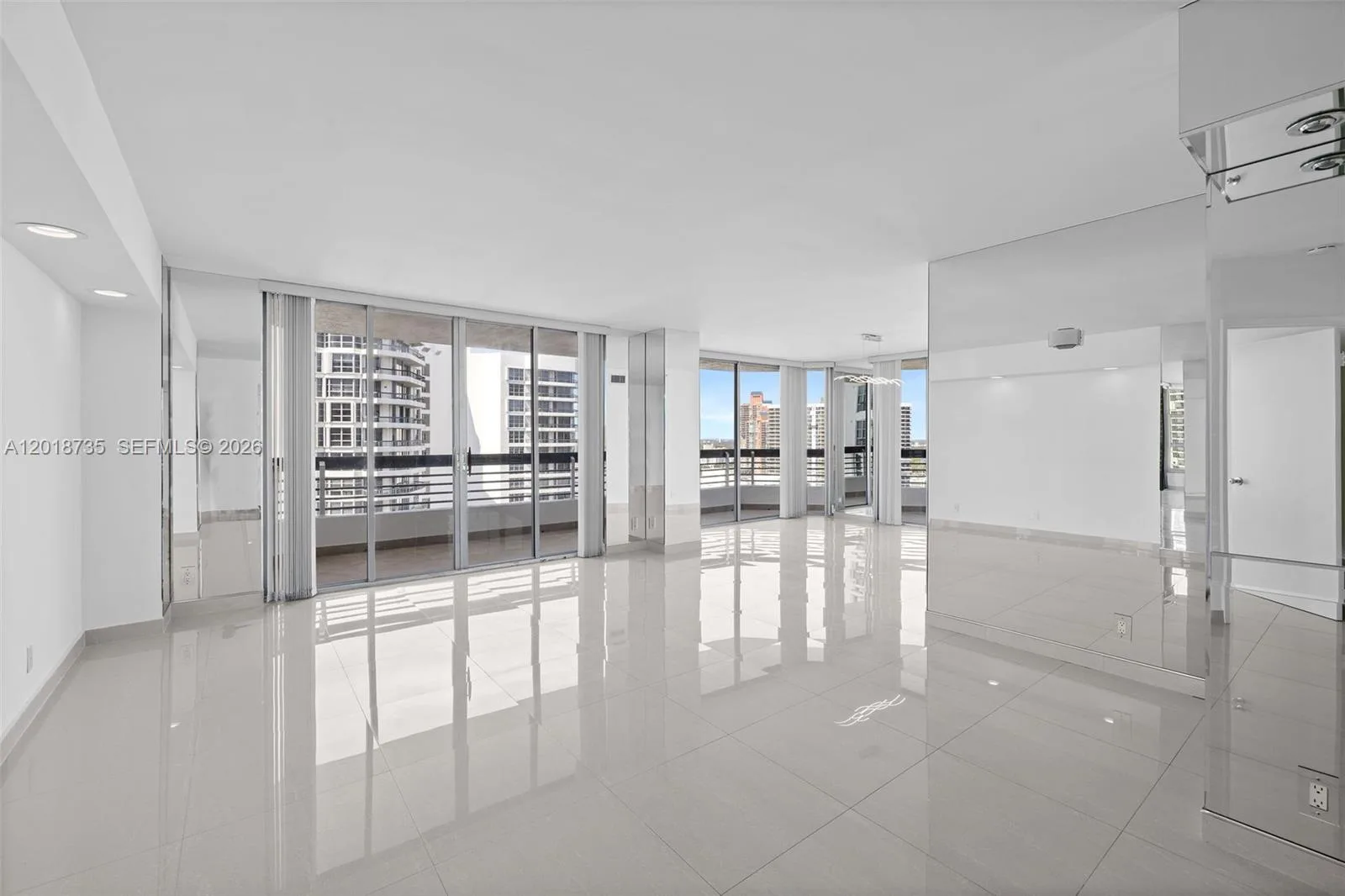 19195 NE 36th Ct # 2705, Aventura, FL 33180 photo 4