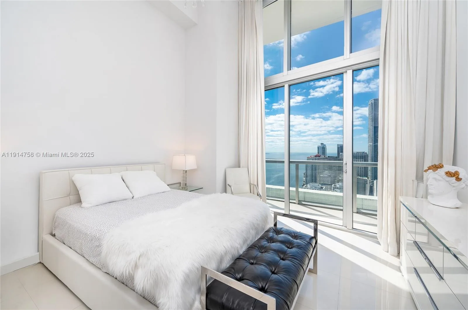 495 SE Brickell Ave # 4103, Miami, FL 33131 photo 11
