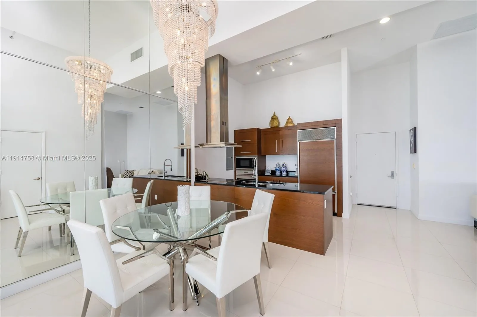 495 SE Brickell Ave # 4103, Miami, FL 33131 photo 5