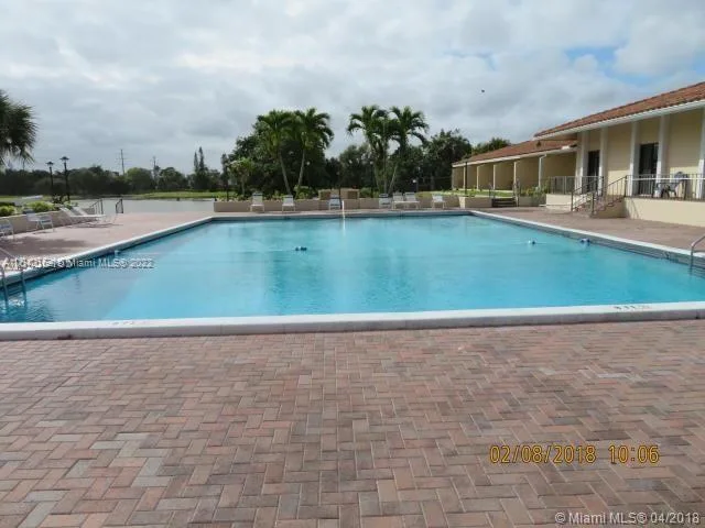 4170 Inverrary Dr # 111, Lauderhill, FL 33319 photo 4