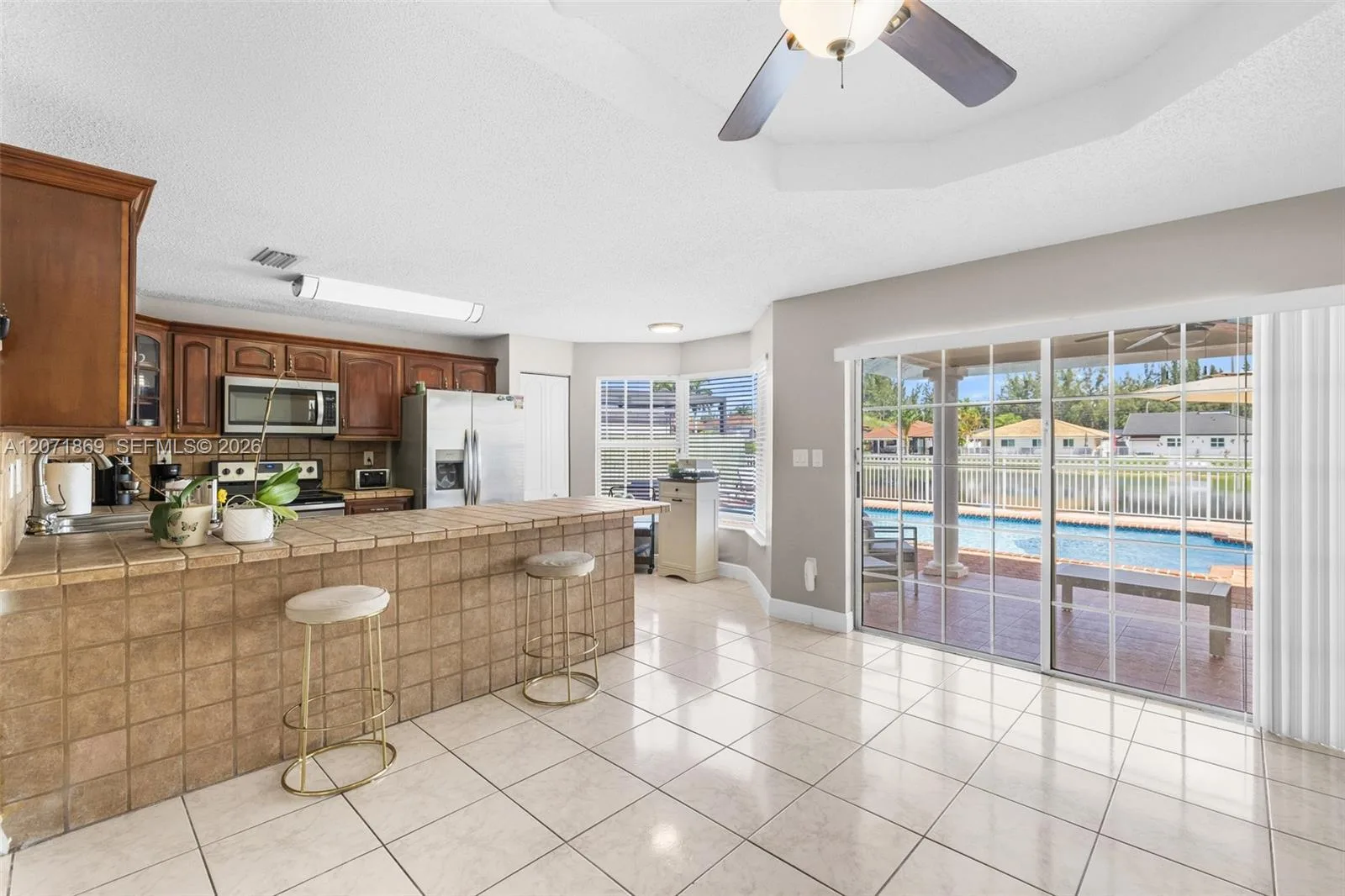 15753 SW 43rd St, Miami, FL 33185 photo 7