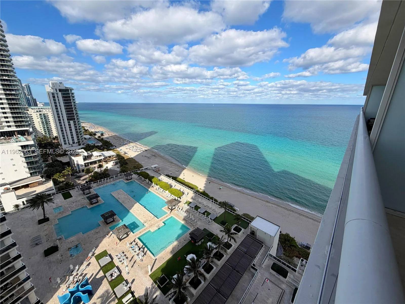 1830 S Ocean Dr # 2210, Hallandale Beach, FL 33009