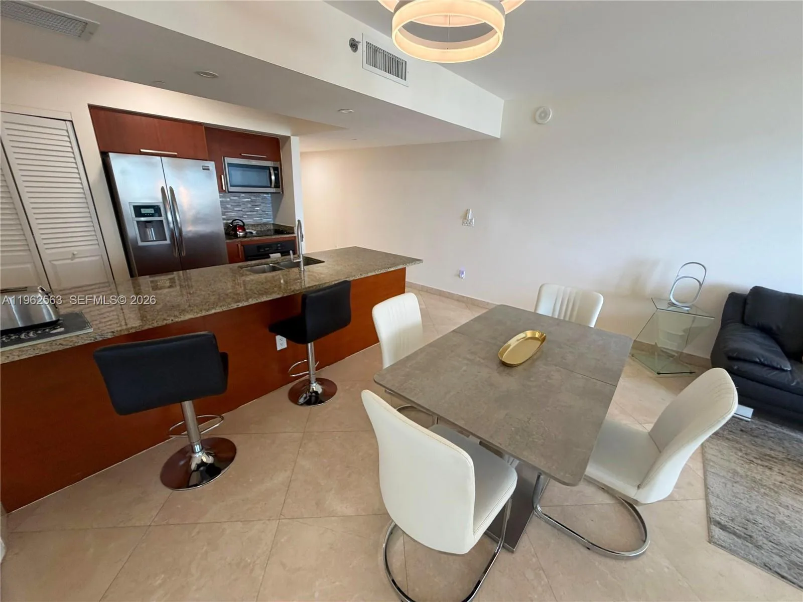 1830 S Ocean Dr # 2210, Hallandale Beach, FL 33009 photo 4