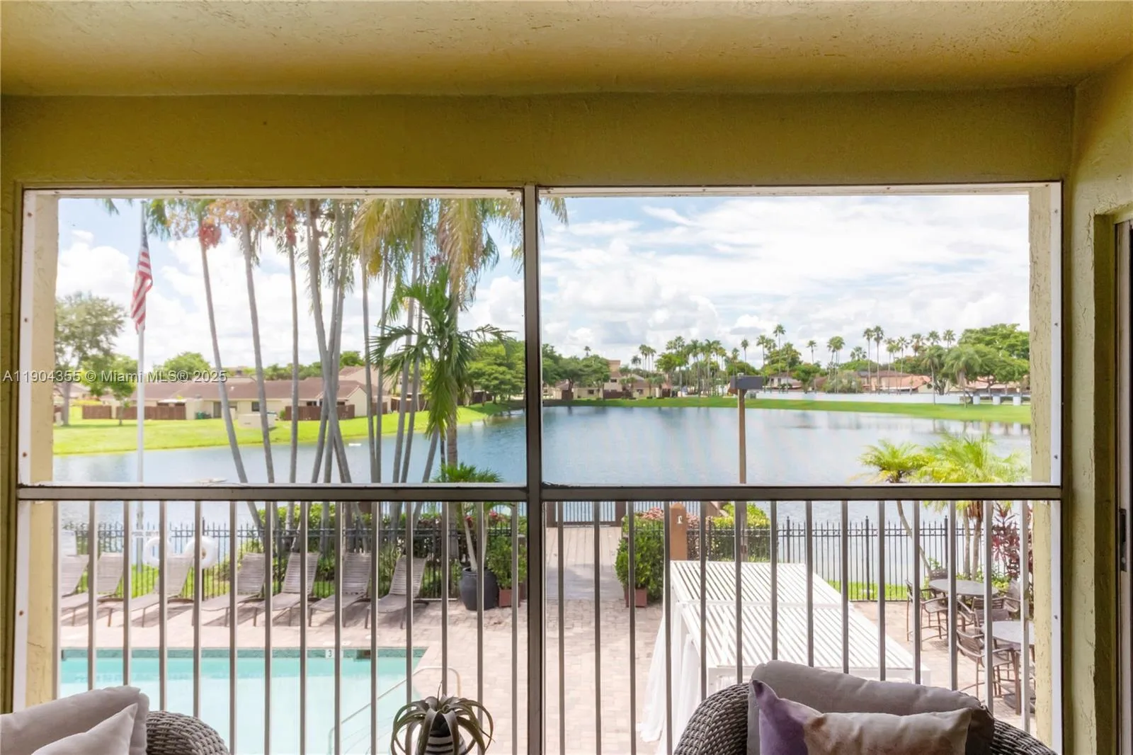 17230 NW 64th Ave # ., Miami Lakes, FL 33015