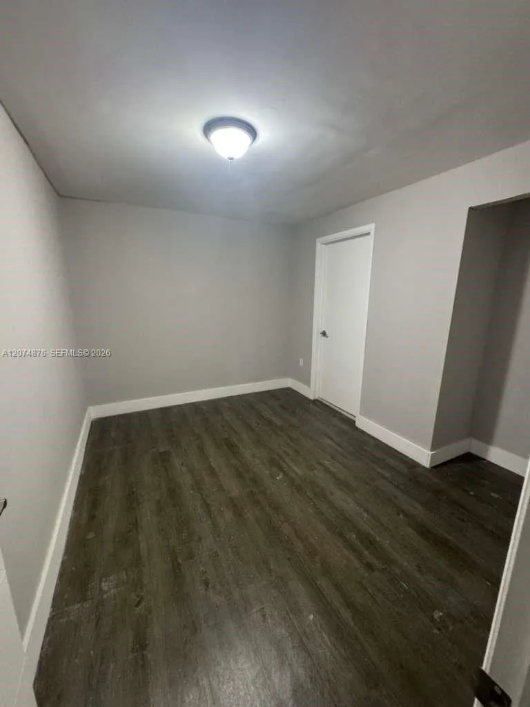 586 NW 48th St # 1, Miami, FL 33127 photo 7