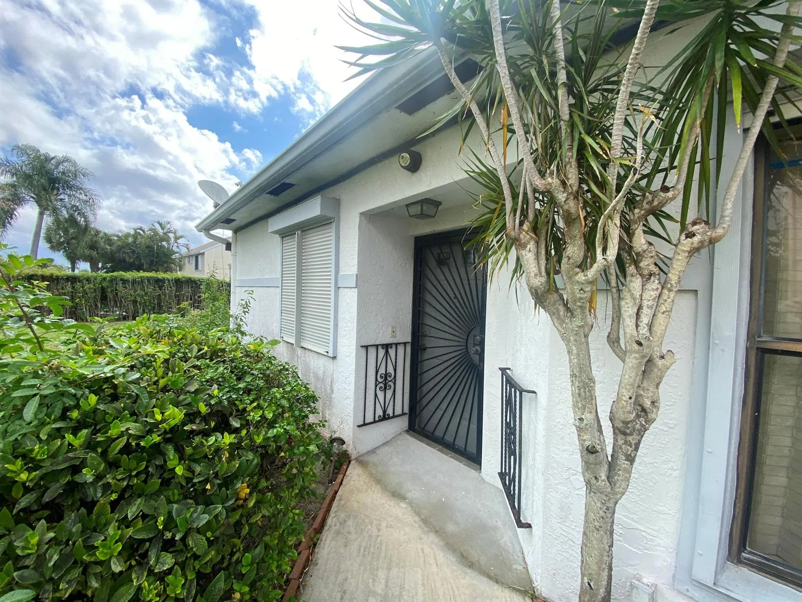62 Willow Circle, Boynton Beach, FL 33436 photo 4