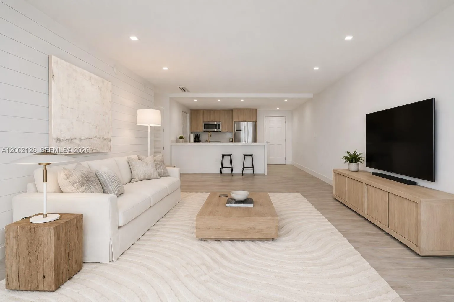 1300 Ponce De Leon Blvd # 815, Coral Gables, FL 33134