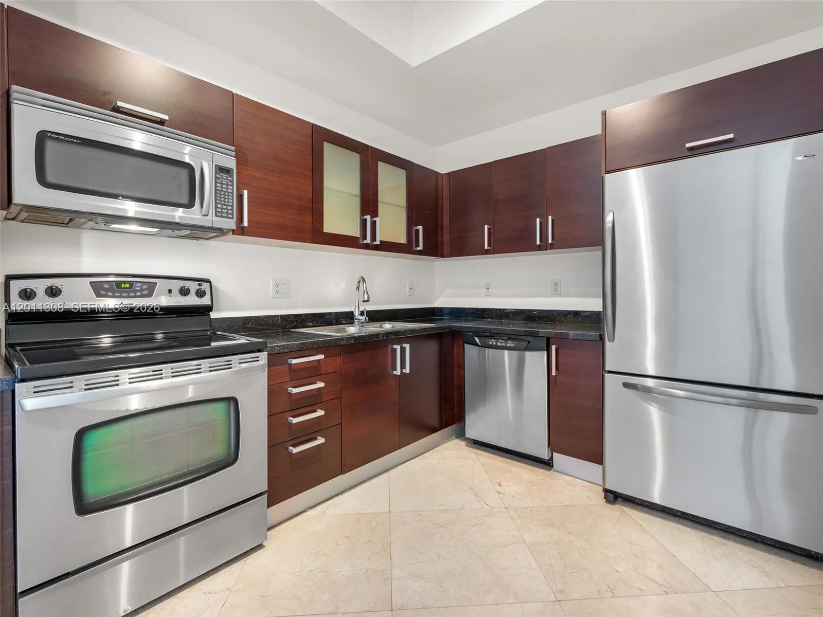 3250 Grand Ave # 506, Miami, FL 33133 photo 3