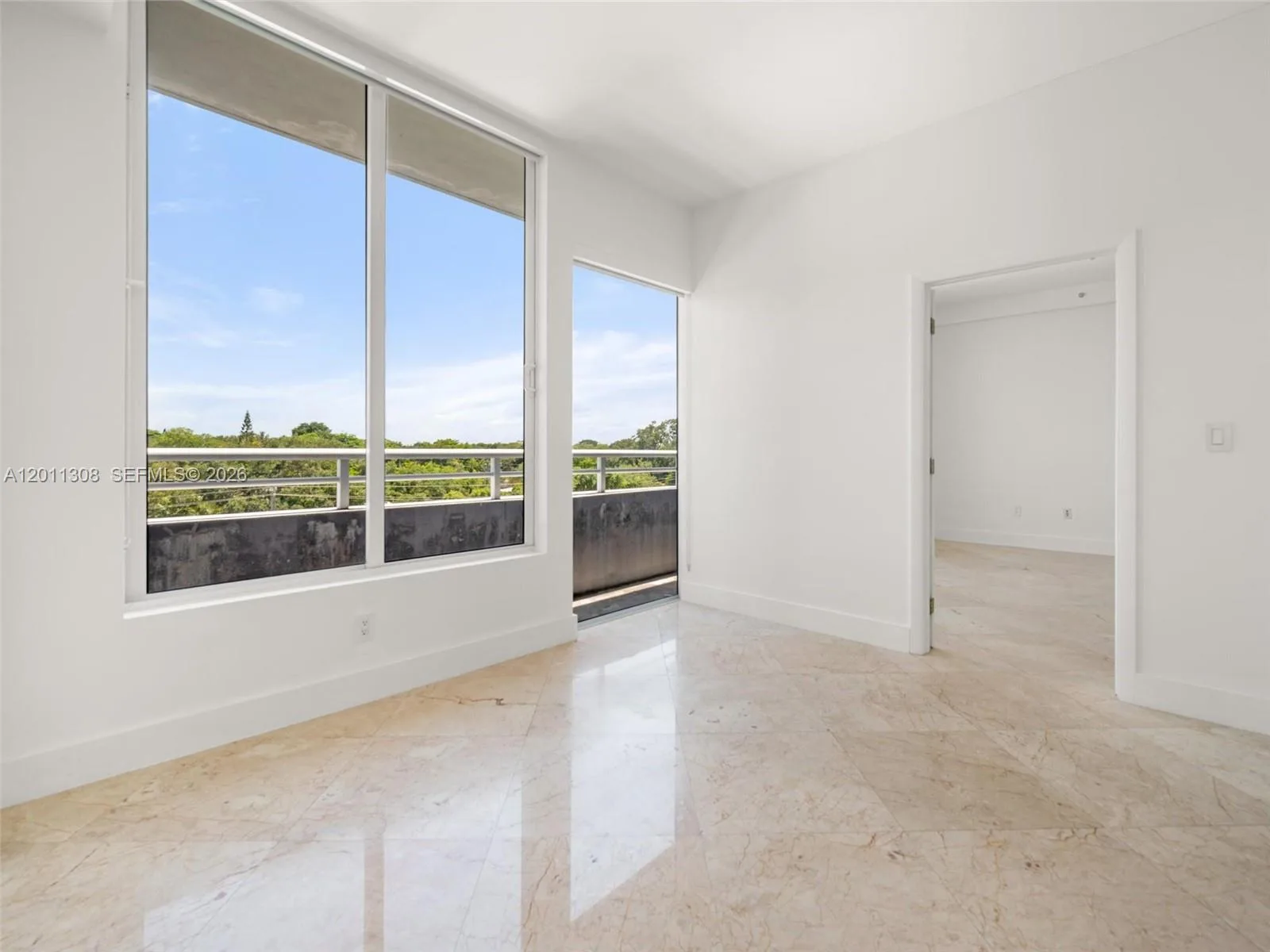 3250 Grand Ave # 506, Miami, FL 33133 photo 5