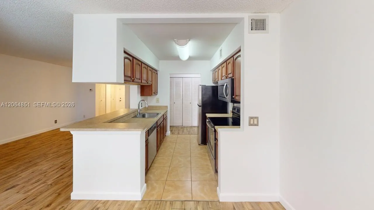9855 Westview Dr # 717, Coral Springs, FL 33076 photo 10