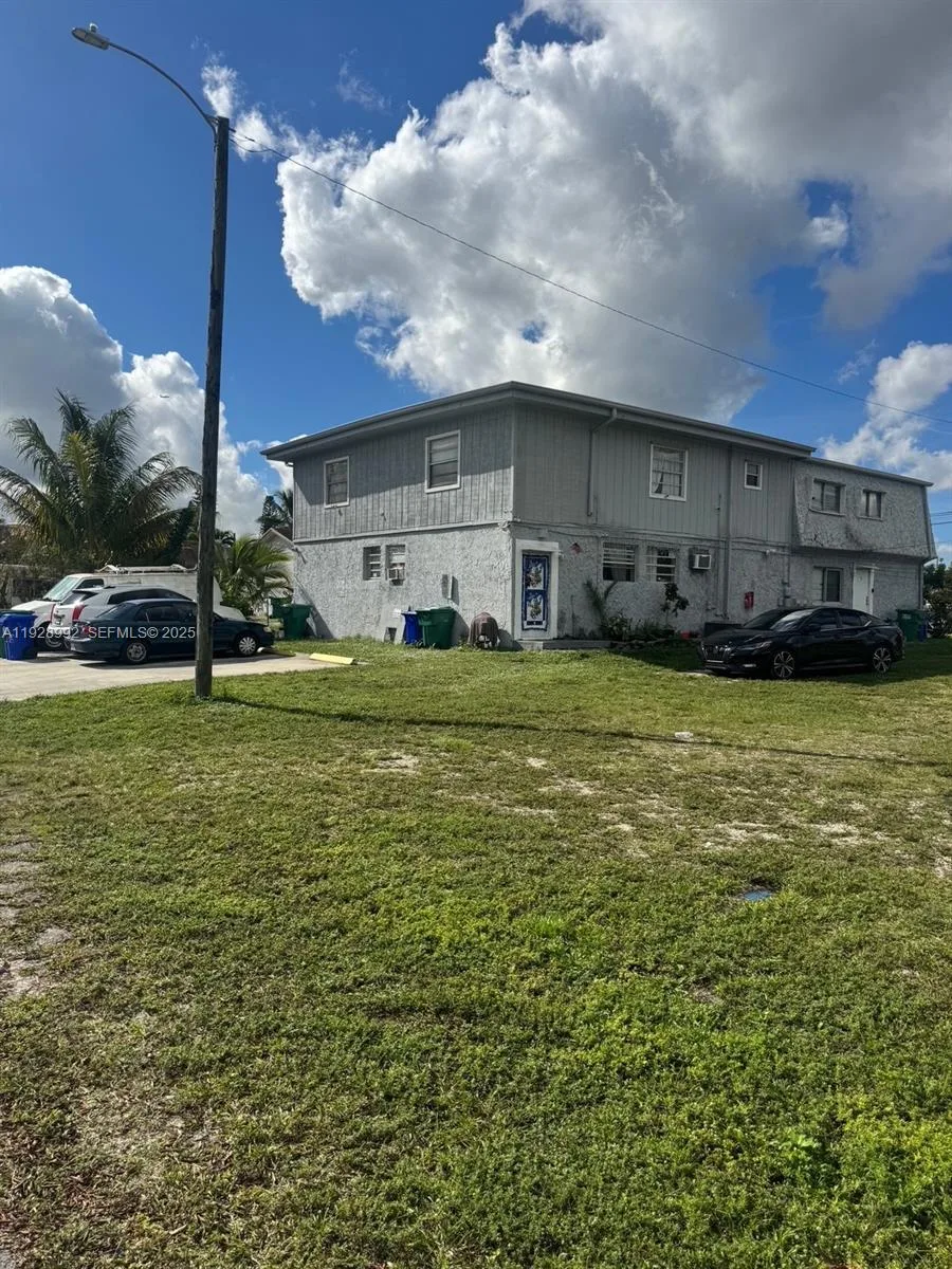 1410 SW 44th Ave # 1-5, Fort Lauderdale, FL 33317 photo 6