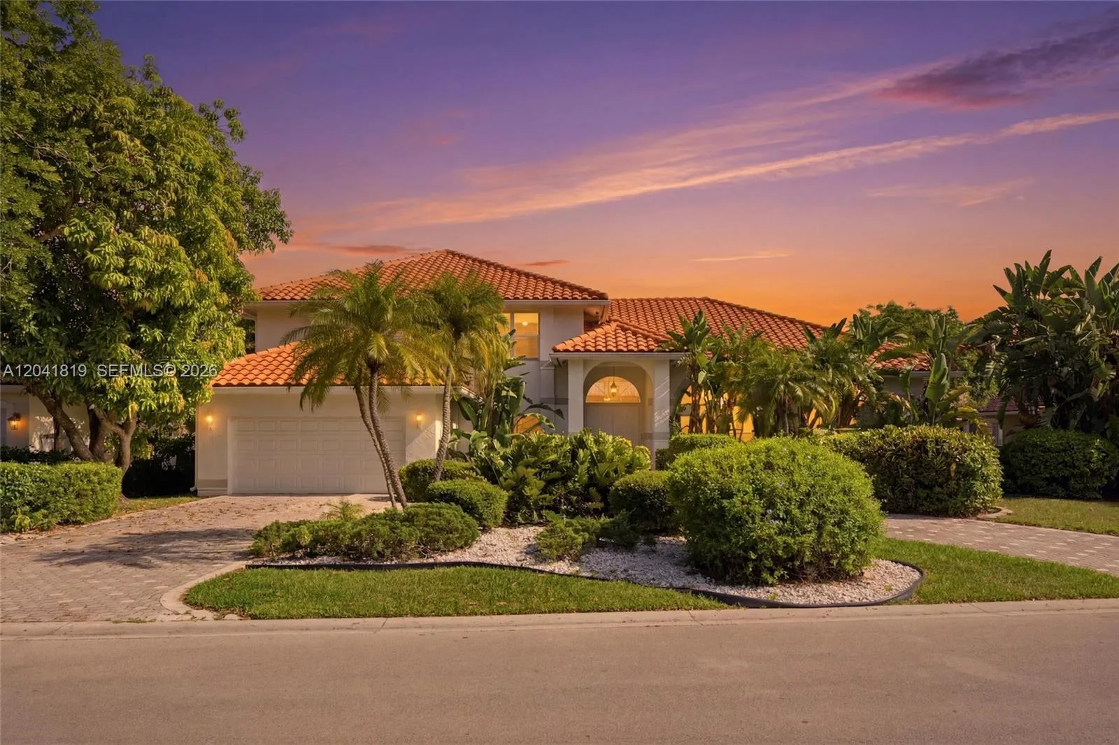 12388 Classic Dr, Coral Springs, FL 33071