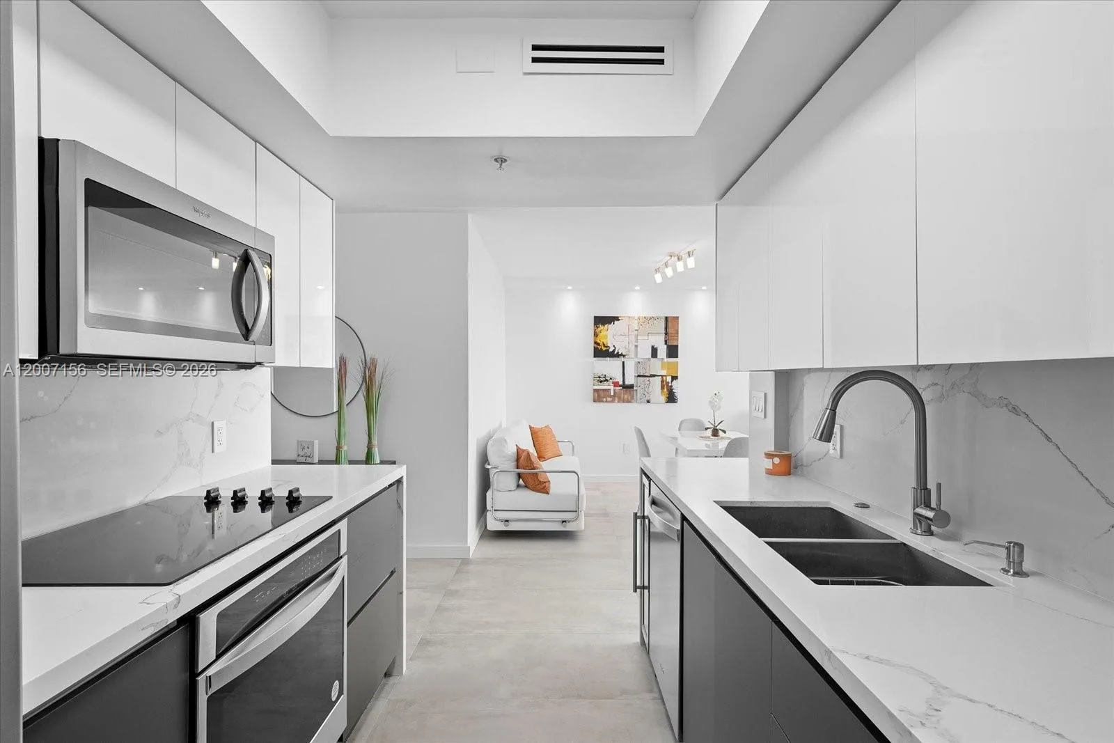 90 Alton Rd # 2505, Miami Beach, FL 33139 photo 4