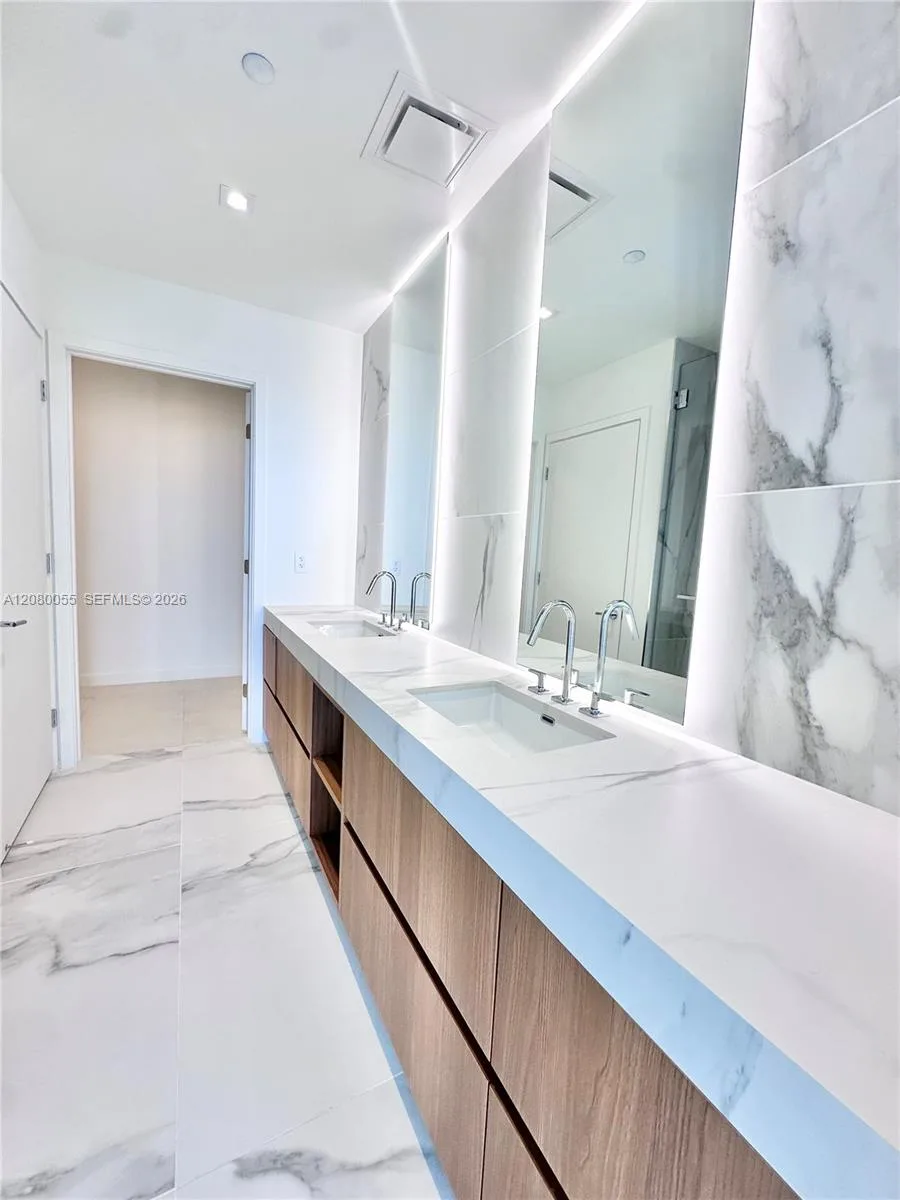 1400 Biscayne Blvd # 1506, Miami, FL 33132 photo 7