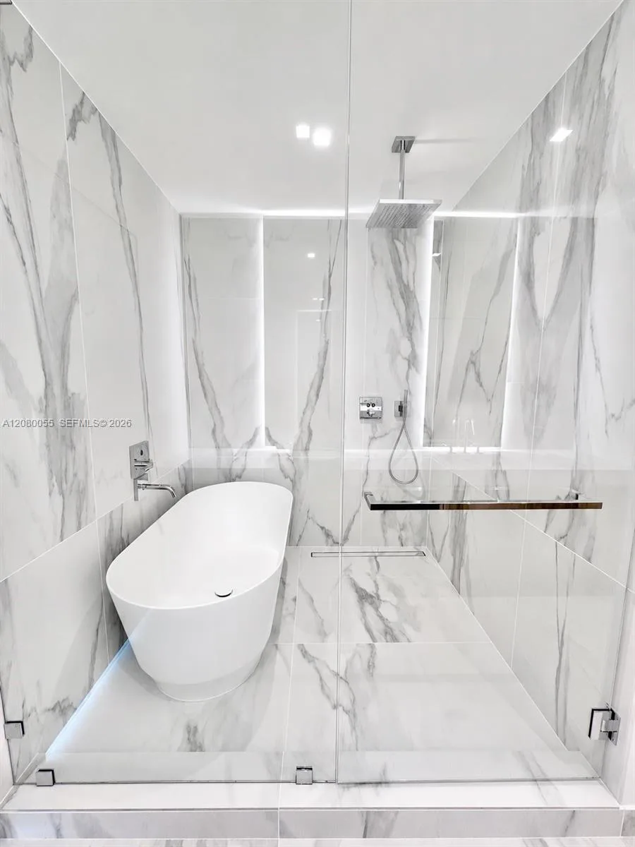 1400 Biscayne Blvd # 1506, Miami, FL 33132 photo 8