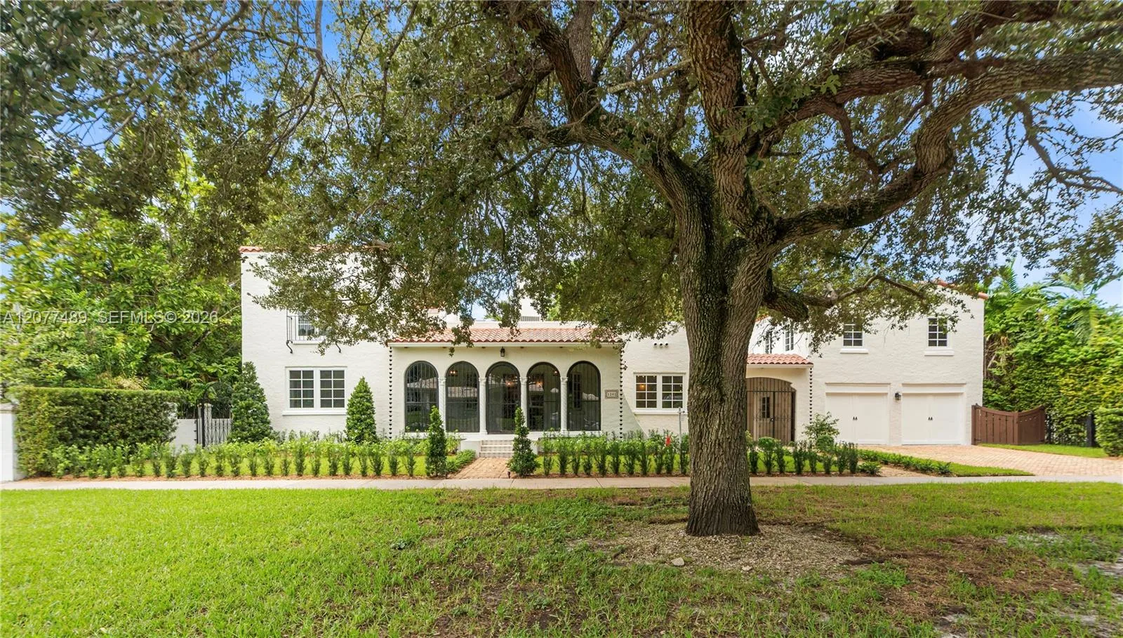 1202 Granada Blvd, Coral Gables, FL 33134 — zdjęcie 2