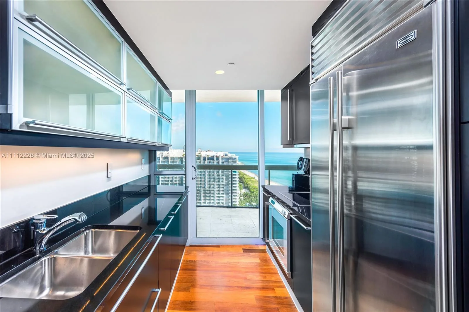 101 20th St # 2707, Miami Beach, FL 33139 photo 4
