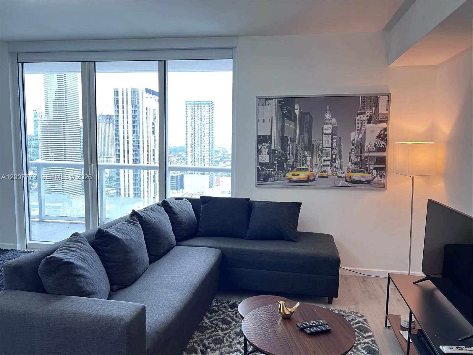 50 Biscayne Blvd # 3209, Miami, FL 33132 photo 2