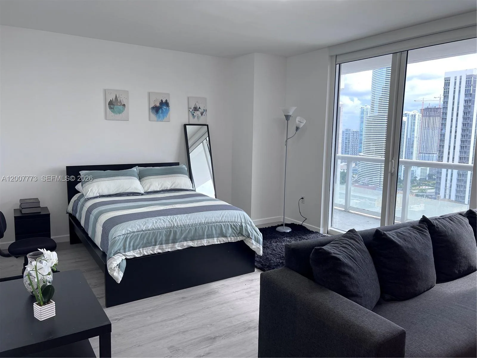 50 Biscayne Blvd # 3209, Miami, FL 33132 photo 3