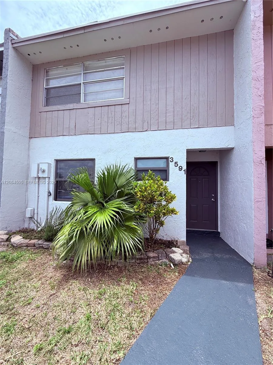 3591 NW 91st Ave, Sunrise, FL 33351