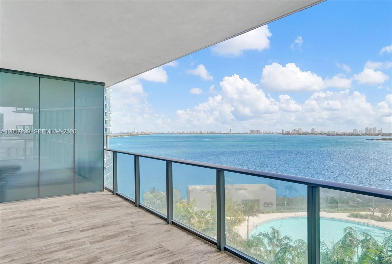 650 NE 32nd St # 1001, Miami, FL 33137 photo 4