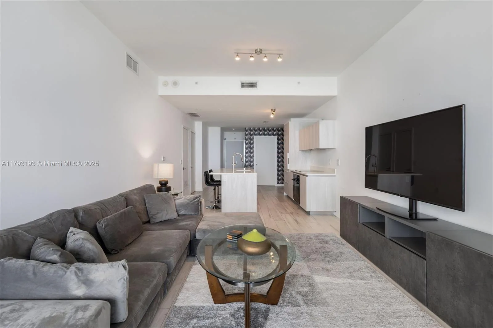 480 NE 31st St # 1502, Miami, FL 33137 photo 10