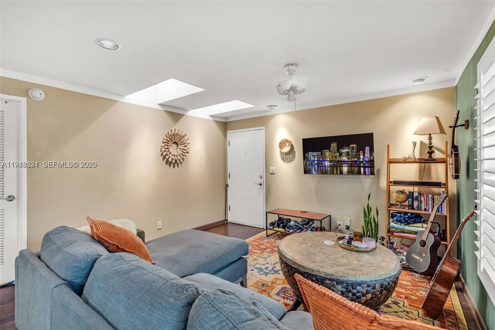 320 SE 10th Ave # D, Pompano Beach, FL 33060 photo 3
