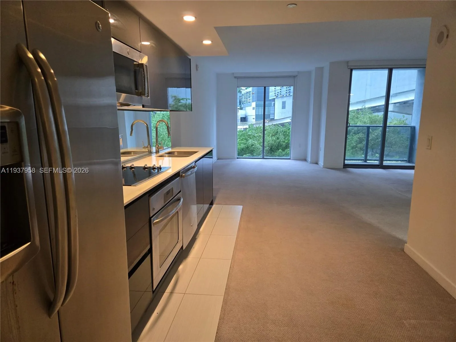 31 SE 6th St # 503, Miami, FL 33131