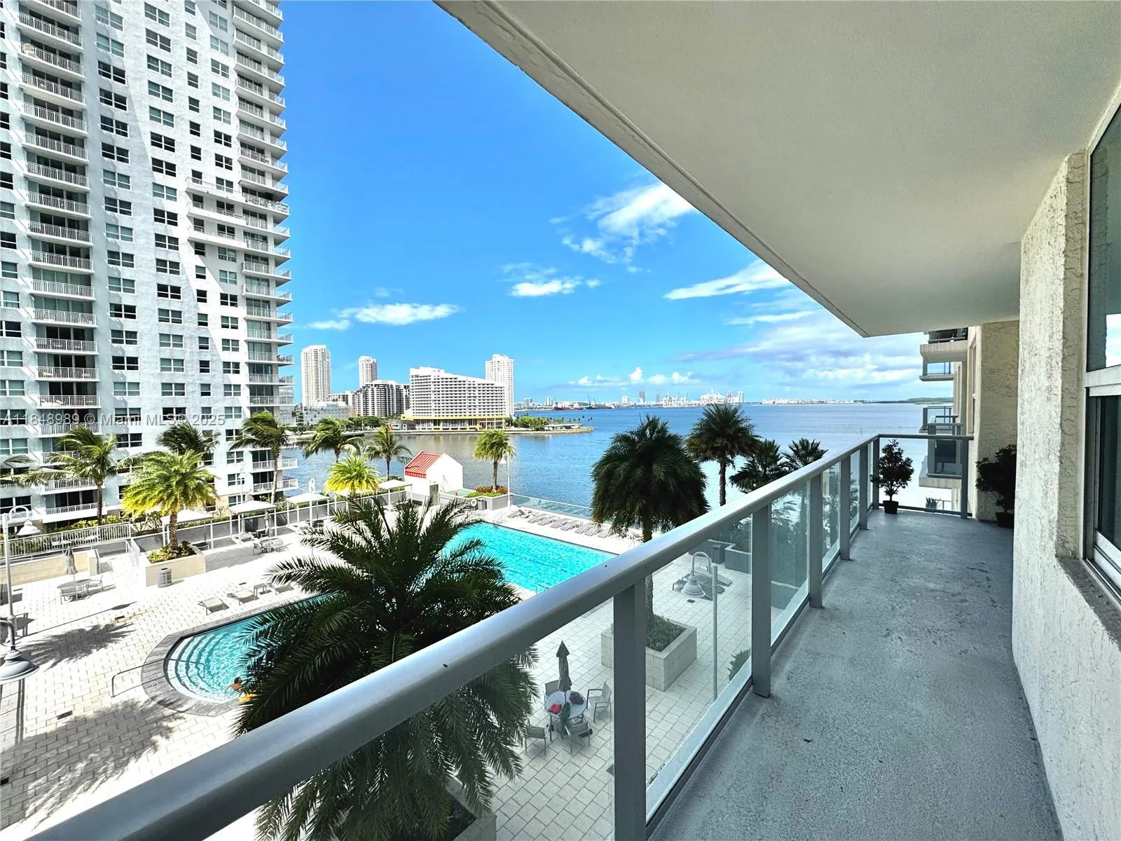1155 Brickell Bay Dr # 906, Miami, FL 33131 photo 11