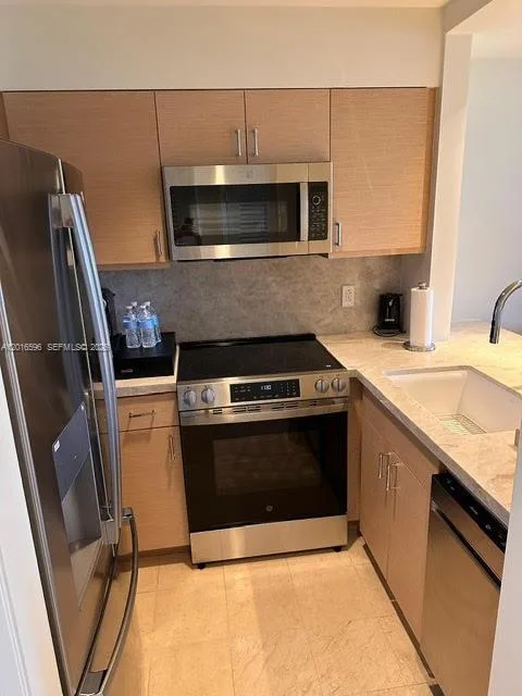 455 Grand Bay # 618-19, Key Biscayne, FL 33149 photo 4