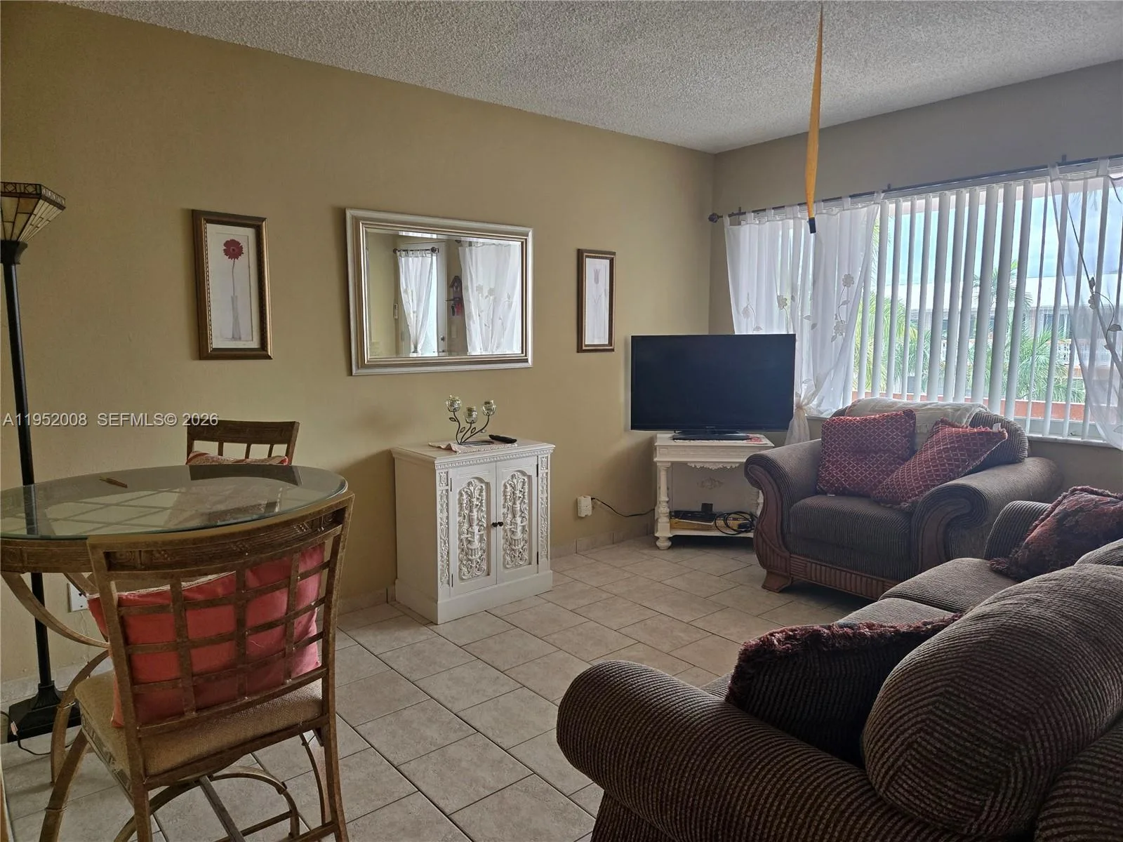900 SW 11th Ave # 12A, Hallandale Beach, FL 33009