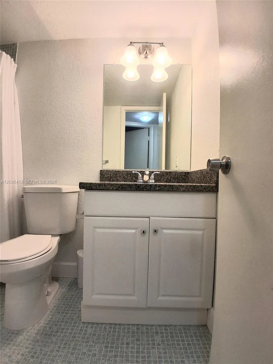 9460 Sunrise Lakes Blvd # 309, Sunrise, FL 33322 photo 12