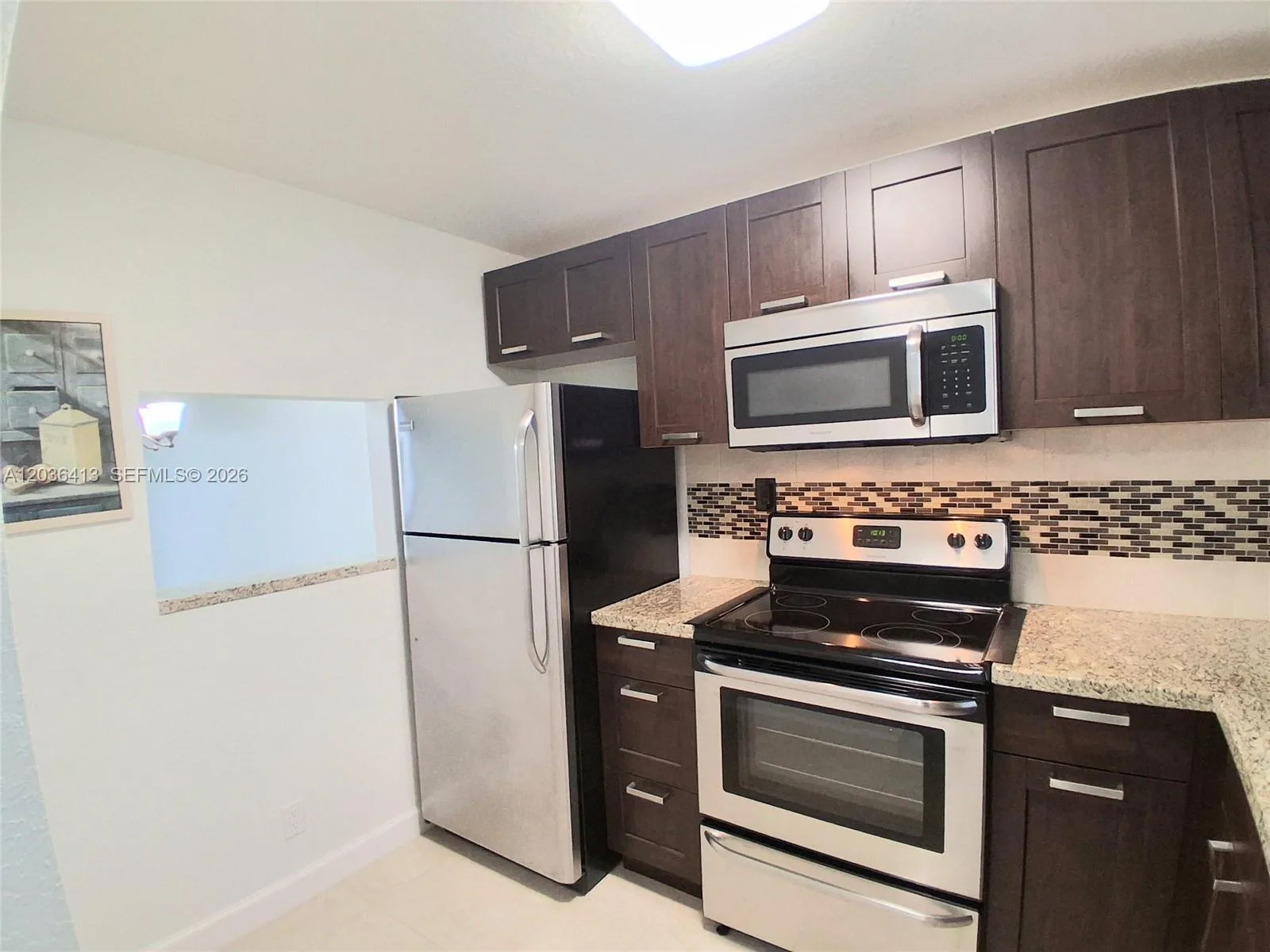9460 Sunrise Lakes Blvd # 309, Sunrise, FL 33322 photo 4