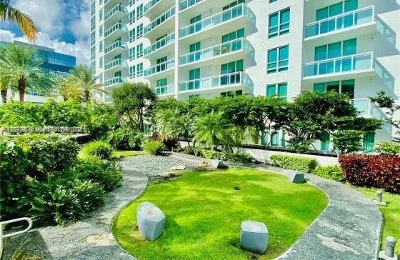 950 Brickell Bay Dr # 2001, Miami, FL 33131 photo 13