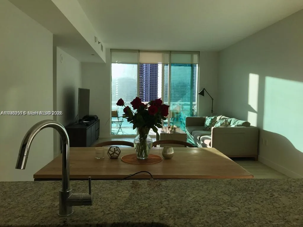 950 Brickell Bay Dr # 2001, Miami, FL 33131 photo 2