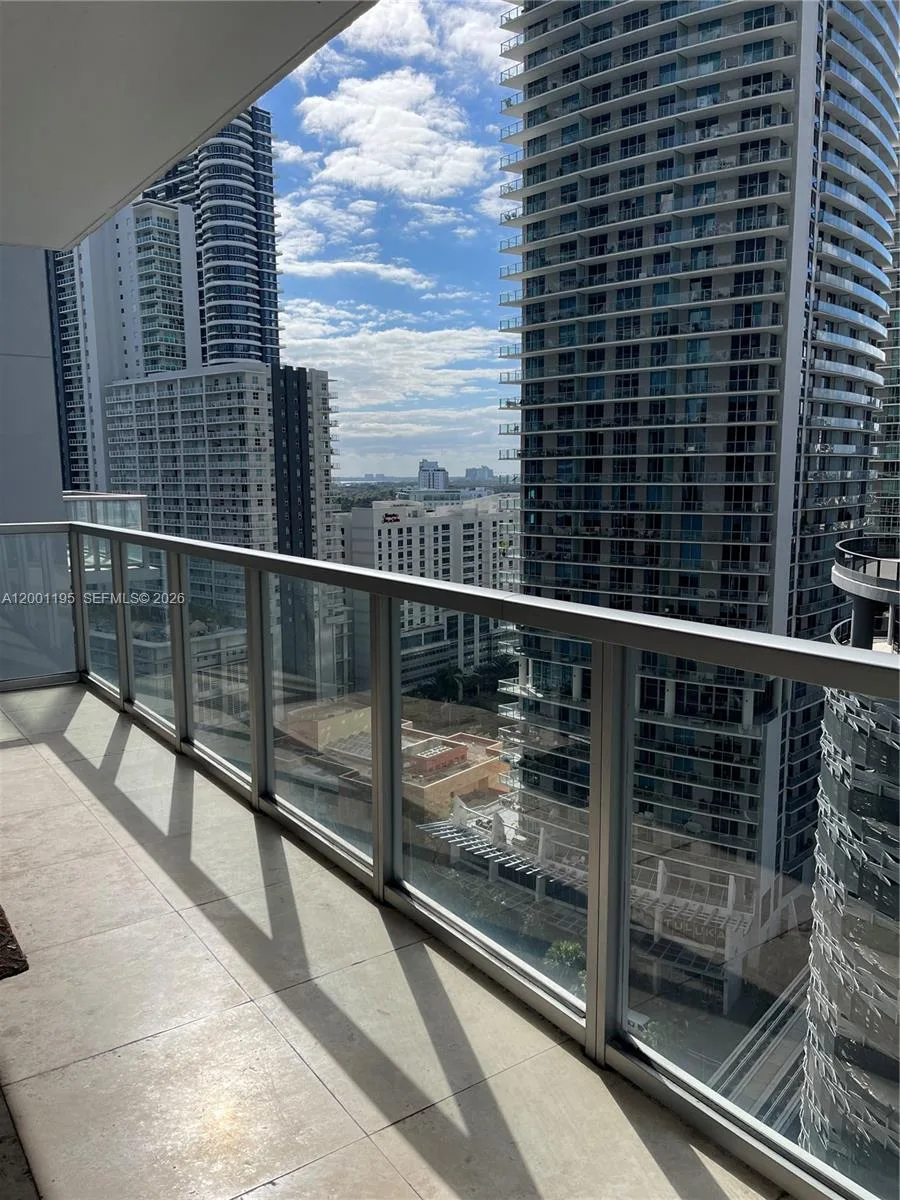 1050 Brickell Ave # 1820, Miami, FL 33131 photo 7