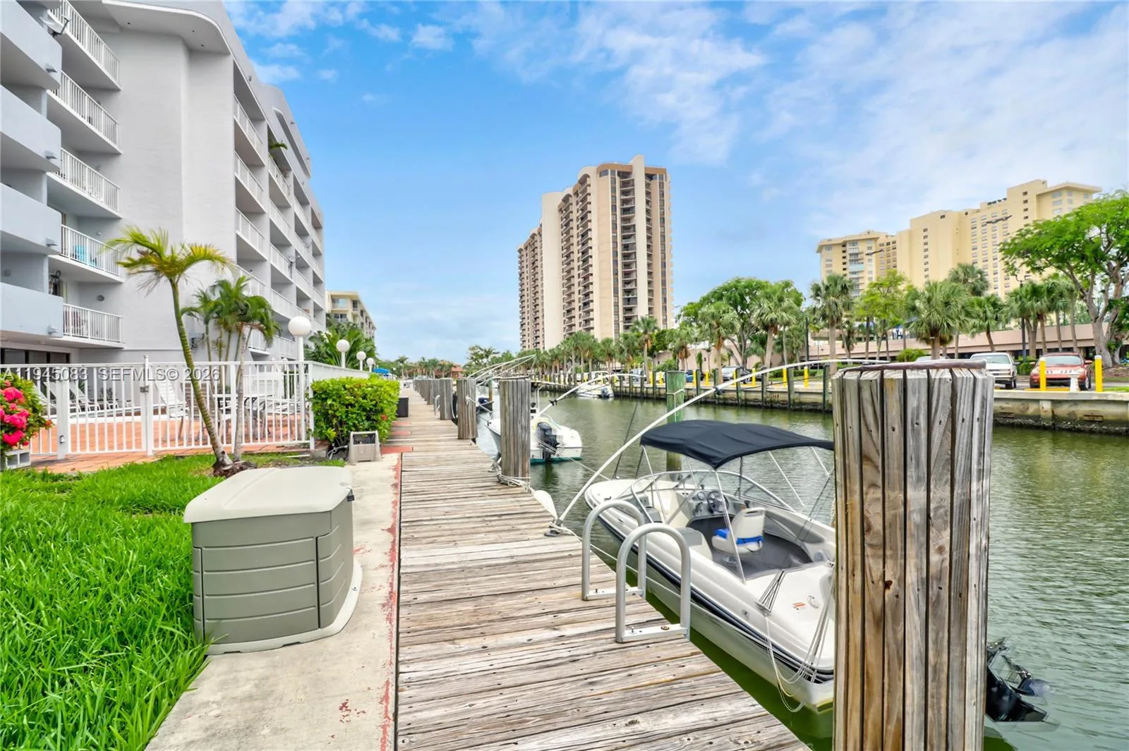 1650 NE 115th St # 505, Miami, FL 33181
