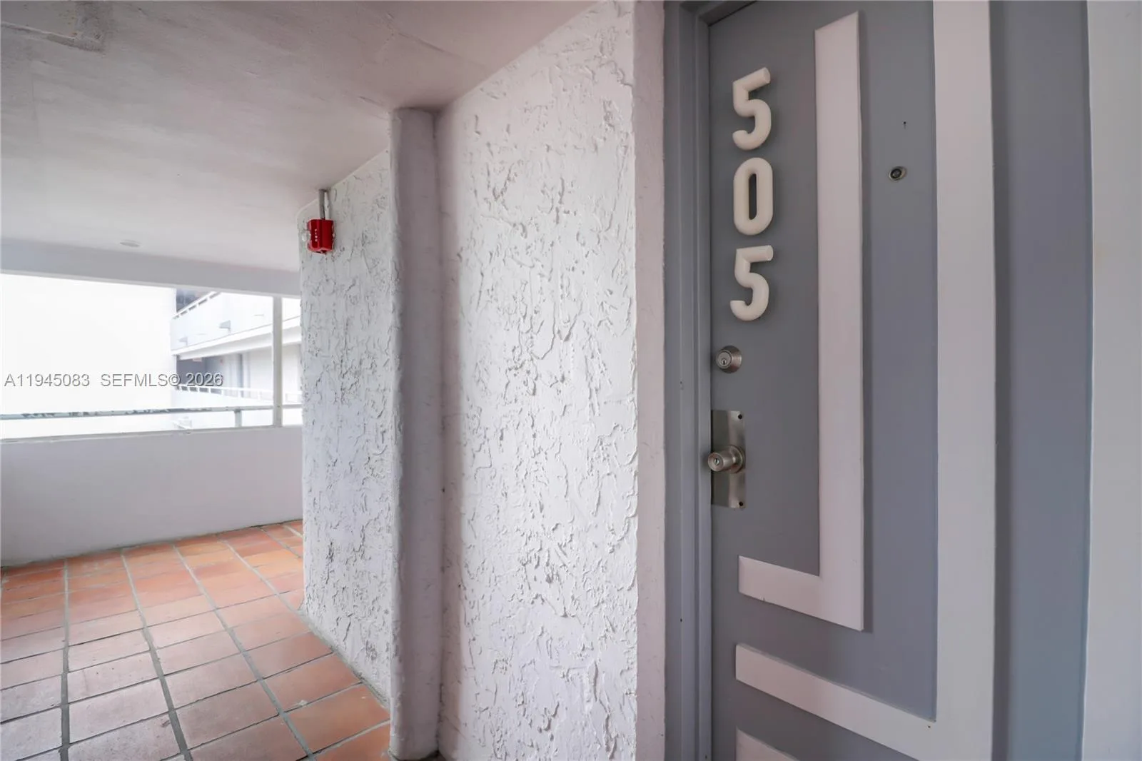 1650 NE 115th St # 505, Miami, FL 33181 photo 4