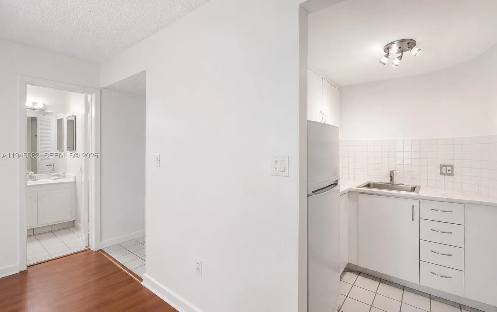 1650 NE 115th St # 505, Miami, FL 33181 photo 7