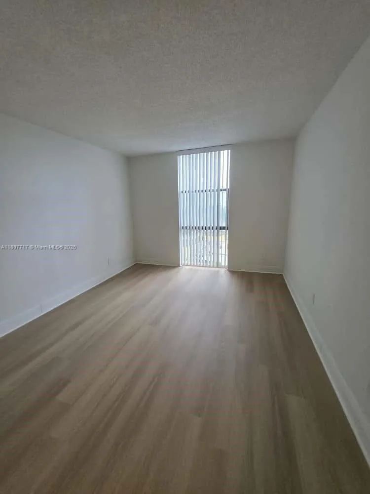 13499 Biscayne Blvd # 811, North Miami, FL 33181 photo 7