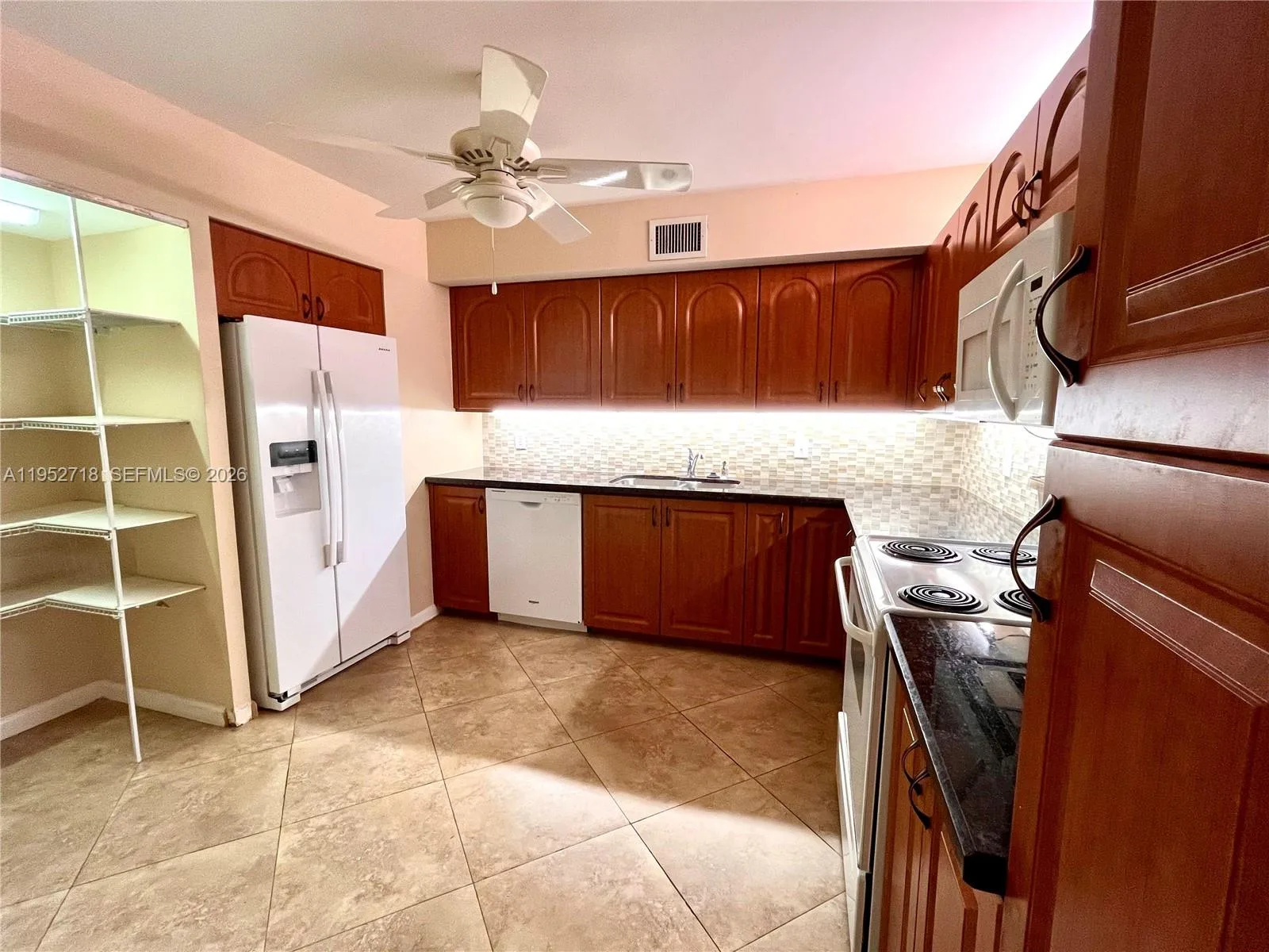 2806 N 46th Ave # D537, Hollywood, FL 33021 photo 11