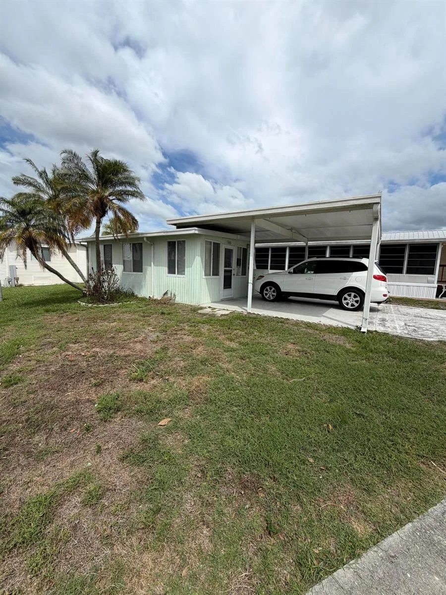 6657 SE 56th Ln, Okeechobee, FL 34974