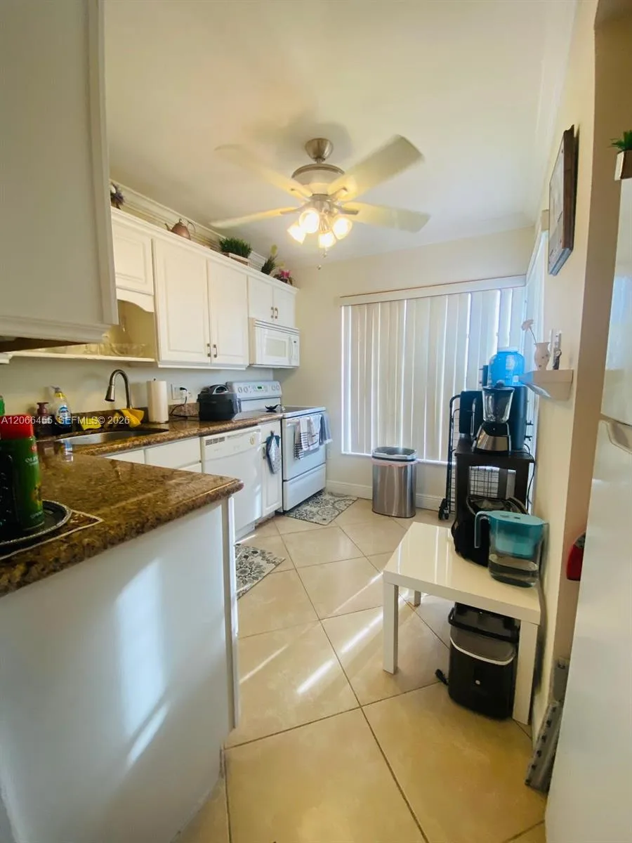 4164 Inverrary Dr # 415, Lauderhill, FL 33319 photo 9