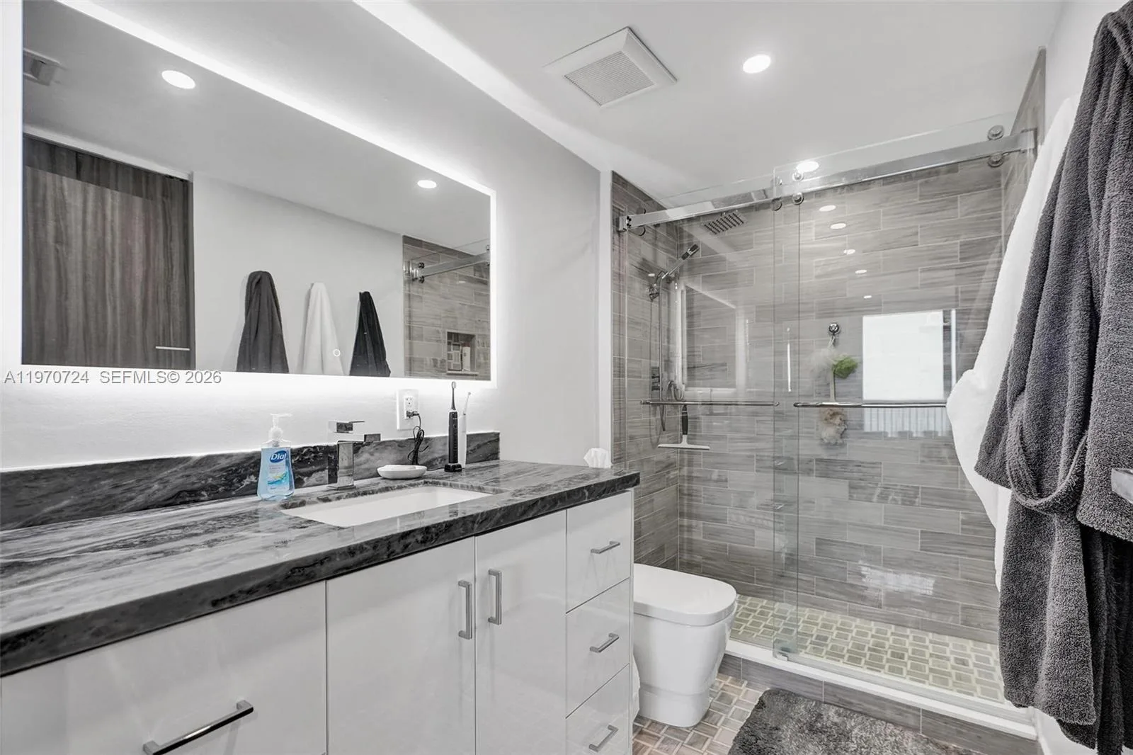 3031 N Ocean Blvd # 1906, Fort Lauderdale, FL 33308 photo 11